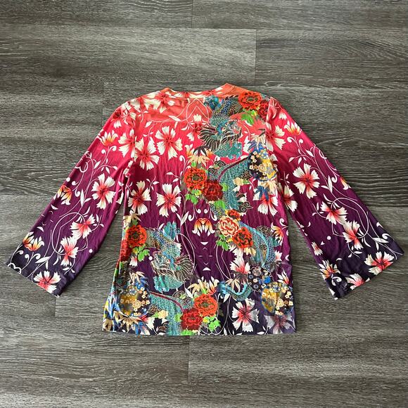 EUC Johnny Was Adalena Kimono Sleeve Tee Size XS Floral Dragon Print Stretch Top - Picture 6 of 12